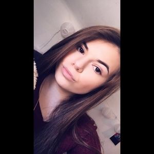 Meet your Posher, Mackenzie